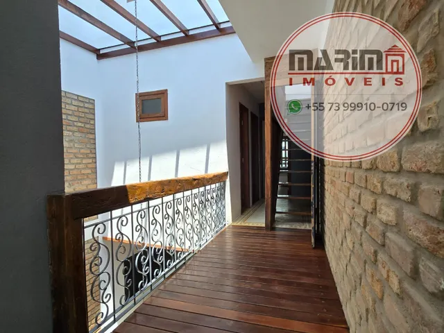 Imagem 7: Casa com 4 dormitórios, sendo 2 suítes, com vista para o mar, localizada no centro de