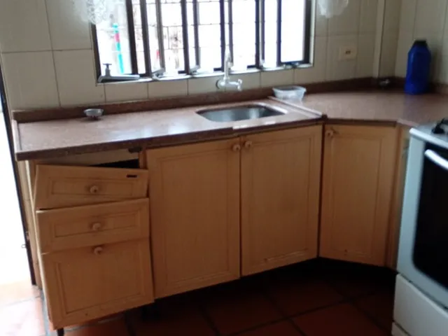 Imagem 6: CASA - MATINHOS Casa com 3 dormitórios