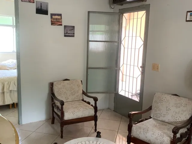 Imagem 4: CASA - MATINHOS Casa com 4 dormitórios
