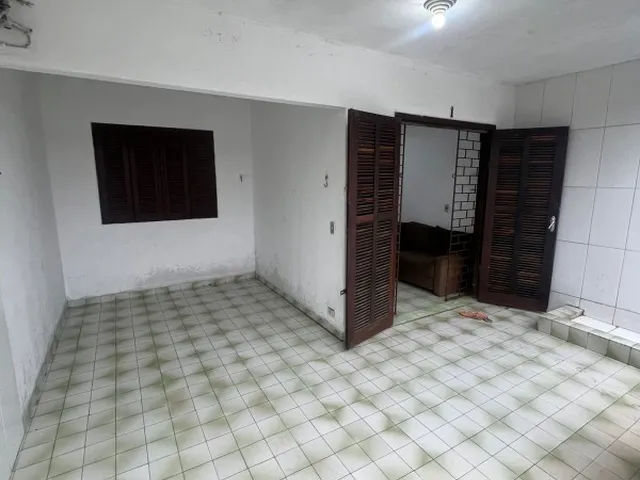 Imagem 4: CASA - MATINHOS Casa com 2 dormitórios