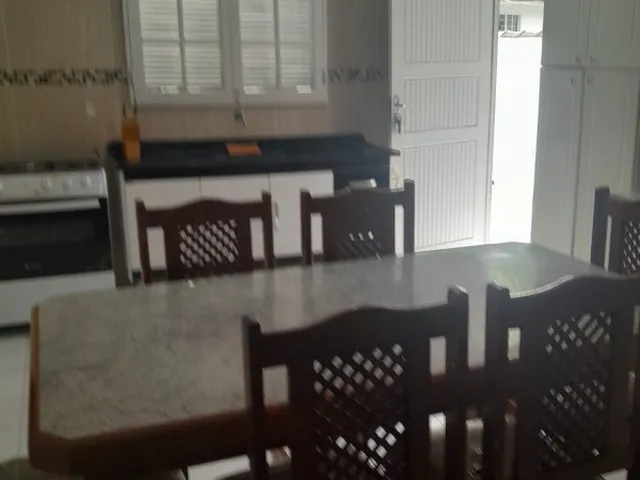 Imagem 1: 10 Dormitórios, 4 Suíte, 5 Vagas na Garagem, 200M² de Área Construída