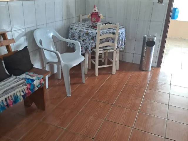 Imagem 2: CASA - MATINHOS Casa com 2 dormitórios
