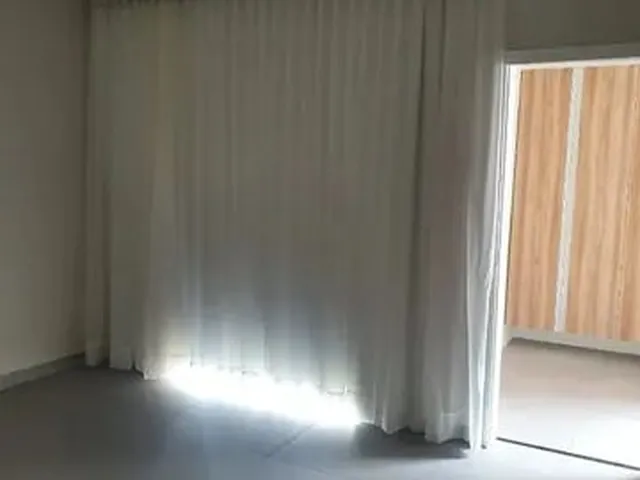 Imagem 2: Casa com Piscina na Coroa do Meio