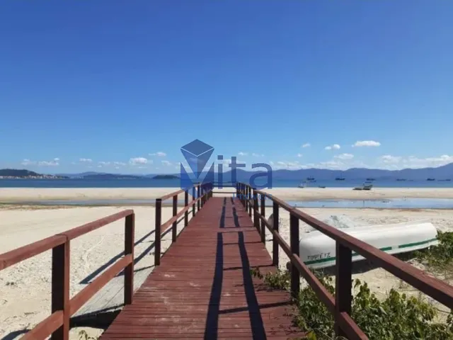 Imagem 10: Apartamento frente mar, com piscina