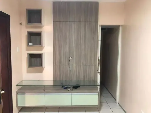 Imagem 2: Casa para Alugar no Renascença com Três Quartos