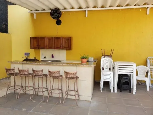 Imagem 13: Casa para Locação com 6 Quartos