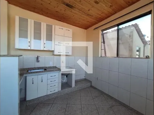 Imagem 2: Casa para Aluguel - Vila Pérola, 2 Quartos, 50 M2