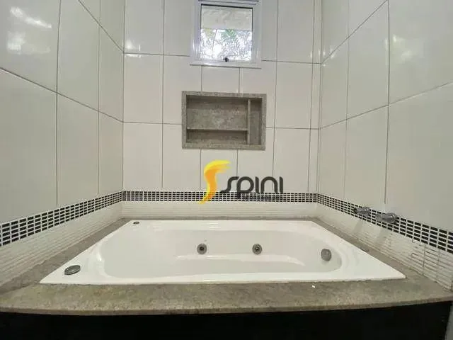 Imagem 15: Casa com 4 Dormitórios para Alugar, 450 M² por R$ 7.500/Mês - Morada da Colina