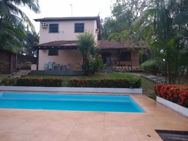 Imagem: Alugo Casa com 4 Quartos, Edícula e Piscina