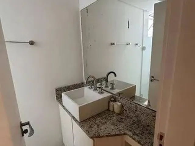 Imagem 15: Apartamento com 3 Dormitórios para Alugar, 160 M² por R$ 3.740,00/Mês - Centro