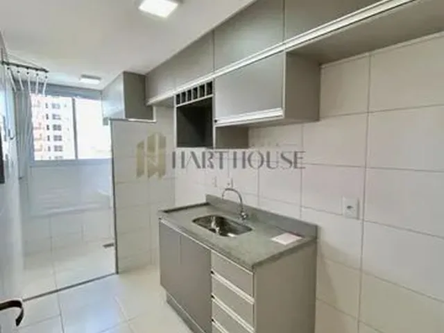 Imagem 1: Edifício Alvorada - 2/4 Sendo 1 Suíte - Completo de Armários - 1 Vaga de Garagem - Sol