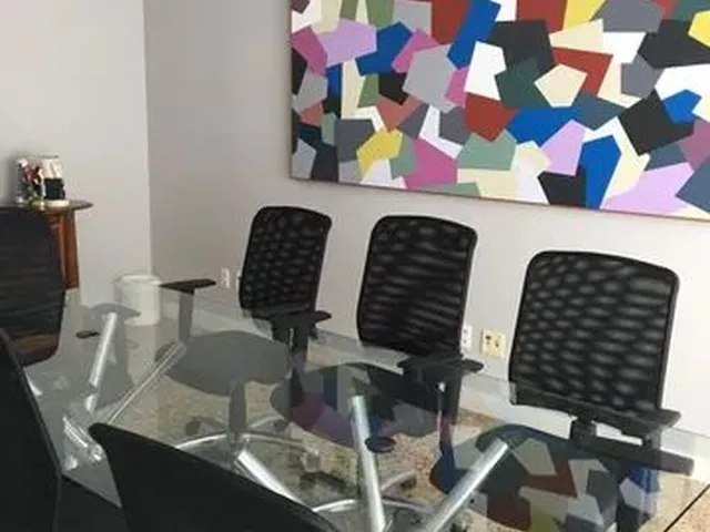 Imagem 1: Casa para Venda Tem 420 Metros Quadrados com 5 Quartos em Enseada do Suá - Vitória - Es