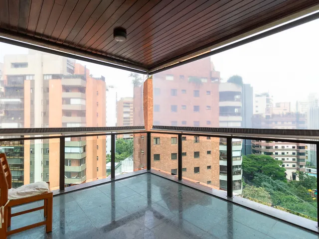 Imagem 8: Apartamento para venda em Moema com 3 quartos, sendo 3 suítes , 325m²
