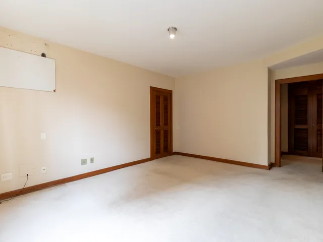 Imagem 16: Apartamento para venda em Moema com 3 quartos, sendo 3 suítes , 325m²