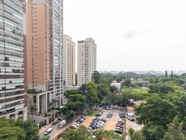 Imagem 3: Apartamento para venda em Moema com 3 quartos, sendo 3 suítes , 325m²