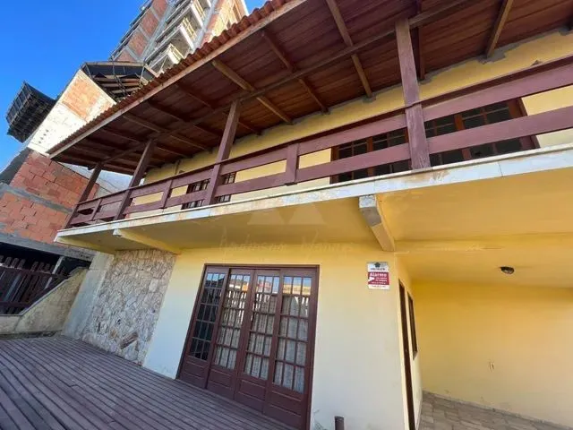 Imagem 6: Sobrado À Venda com 3 Dormitórios, Sendo 1 Suíte, 183M², R$ 4.000,00, Bairro