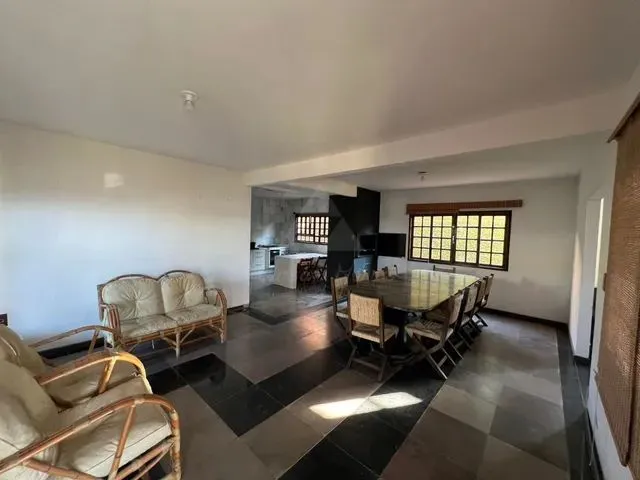 Imagem 4: Sobrado À Venda com 3 Dormitórios, Sendo 1 Suíte, 183M², R$ 4.000,00, Bairro