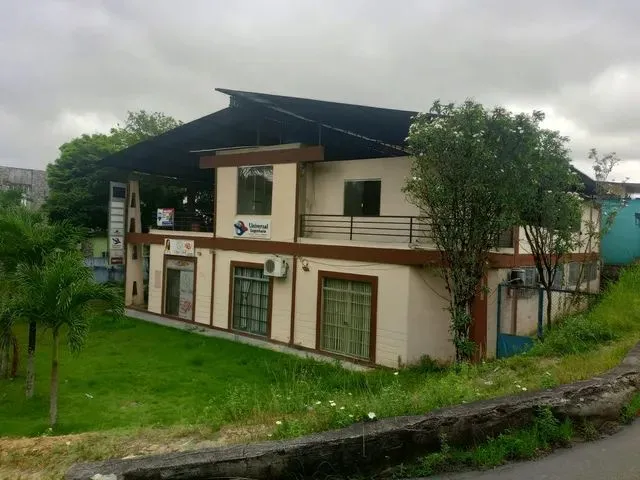 Imagem: Ponto Comercial/Loja/Box para Aluguel Tem