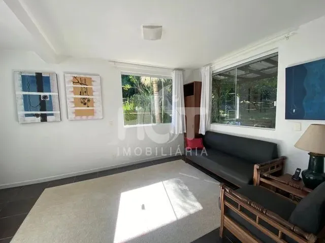 Imagem 7: Casa À Venda, 4 Quartos, 2 Suítes e Piscina, Campeche, Florianopolis - Sc