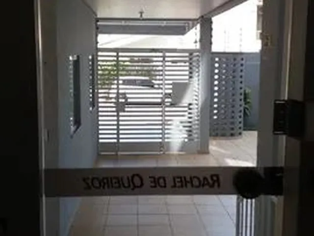 Imagem 15: Apartamento 01 Suite, 02 Quartos, 101 Mts Total J. dos Principes-Umuarama-Parana