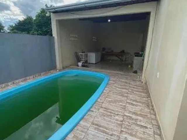 Imagem 3: Casa com 2 Quartos e Piscina em Vila Velha