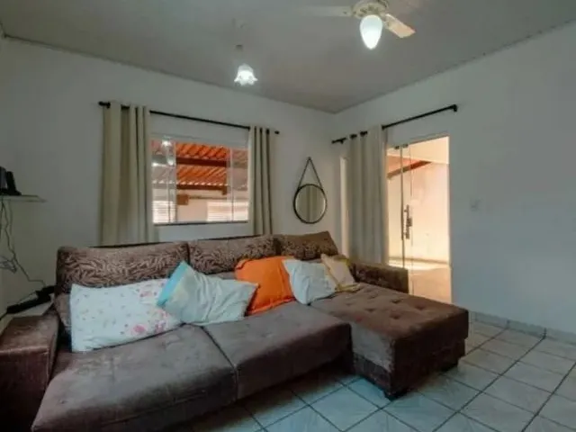 Imagem: Deb-Casa com 80 Metros Quadrados com 3 Quartos