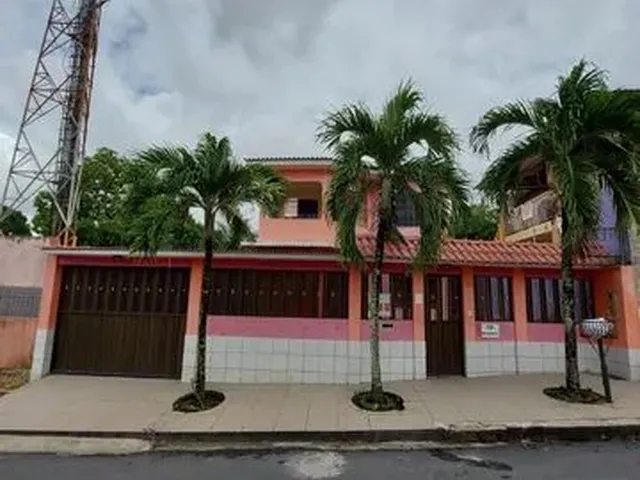 Imagem: Casa para Venda com 345 Metros Quadrados