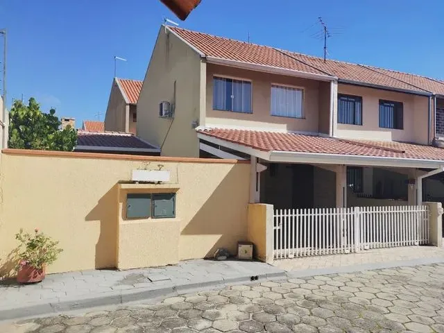 Imagem: Sobrado no Cajuru com Espaço Gourmet Privado