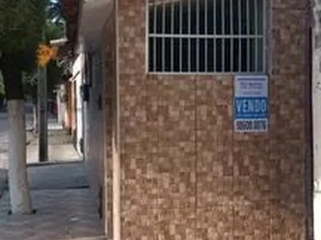 Imagem 2: Casa na Maraponga com Boa Localização
