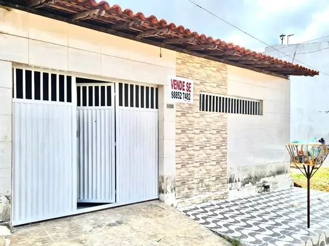 Imagem: Linda e Espaçosa Casa de 3 Quartos no Parque