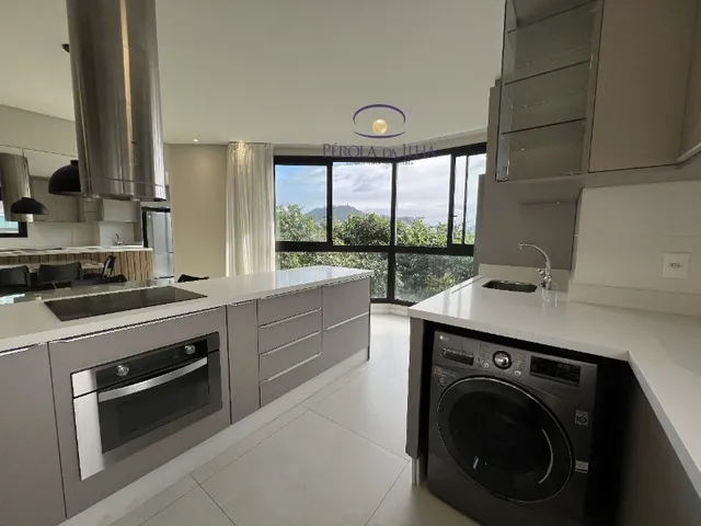 Imagem 1: Apartamento à venda em Florianópolis-SC, bairro João Paulo: 2 quartos, 2 suítes, 3