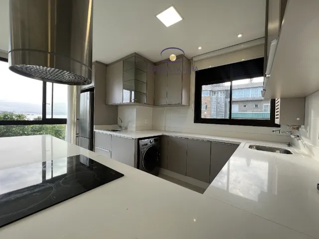 Imagem 11: Apartamento à venda em Florianópolis-SC, bairro João Paulo: 2 quartos, 2 suítes, 3