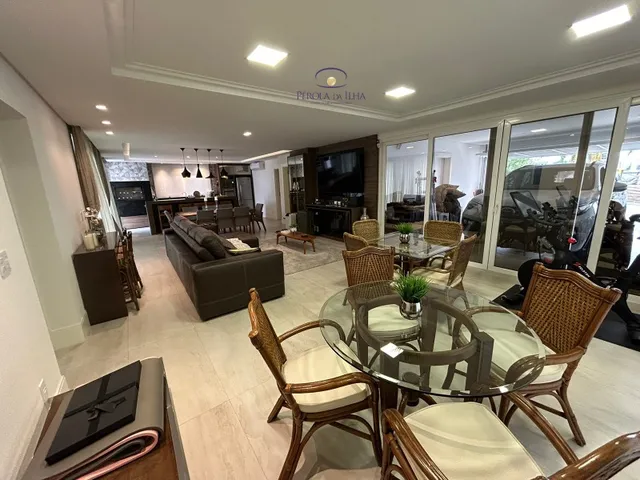 Imagem: Imperdível Casa para Venda em Palhoça-Sc