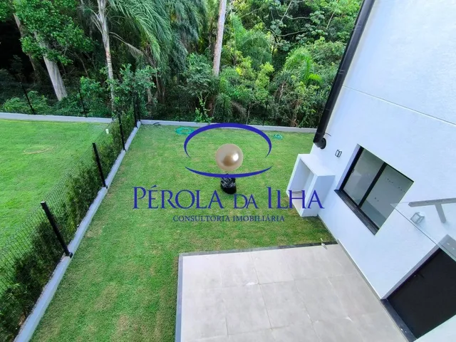 Imagem 12: Imperdível casa à venda em Florianópolis-SC, 4 quartos, 3 suítes, 4 banheiros, 2