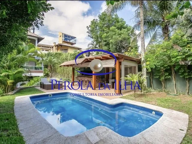 Imagem: Imponente residência de luxo na Barra da
