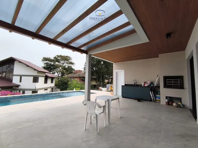 Imagem 12: Casa de luxo em condomínio no bairro Cacupé, 4 quartos e 3 suítes, 340m²