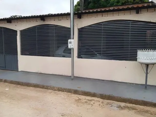 Imagem: Vende-Se Está Casa