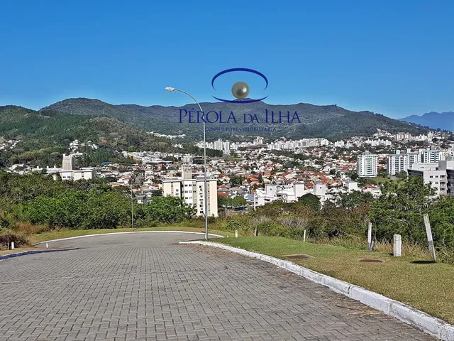 Imagem: Terreno à venda em Florianópolis-SC, bairro