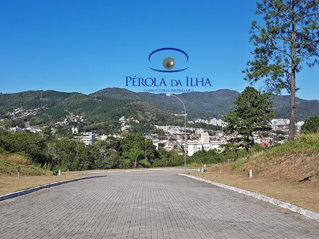 Imagem: Terreno à venda em Florianópolis-SC, bairro