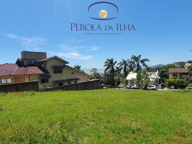 Imagem: Terreno de 720m² em condomínio de luxo