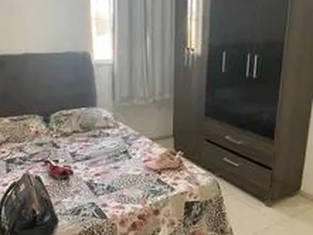 Imagem: Quarto Mobiliado para Meninas, Leiam com