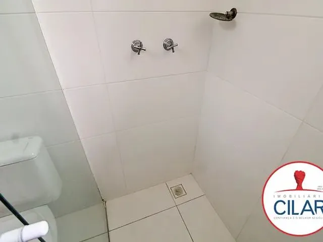 Imagem 12: Curitiba - Casa Padrão - Cachoeira