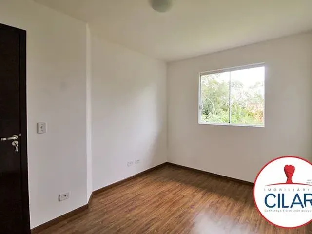 Imagem 8: Curitiba - Casa Padrão - Cachoeira