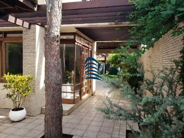 Imagem 15: Excelente casa duplex em Piatã, 4 suítes sendo 2/4 térreos e 3/4 no andar superior