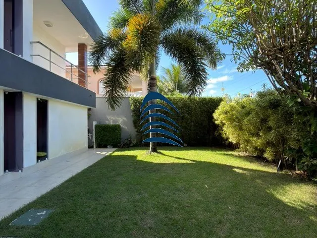 Imagem: Excelente casa de arquitetura moderna, situada