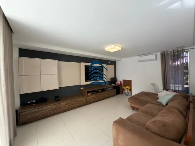 Imagem 14: Excelente casa de arquitetura moderna, situada em condomínio fechado no Itaigara, uma