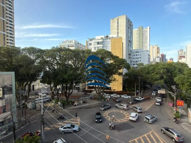 Imagem 14: UM CLÁSSICO NO CORREDOR DA VITÓRIA Excelente apartamento 4/4 no Largo da Vitória!!!