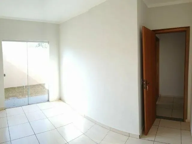 Imagem 3: Casa de 3 Quartos no Jd das Nações