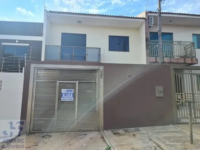 Imagem: Sobrado com 3 Quartos para Alugar por R$