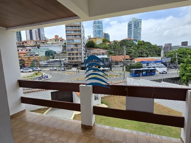 Imagem 3: Alugo grande casa de alto padrão com excelente localização para comercio ou clínica